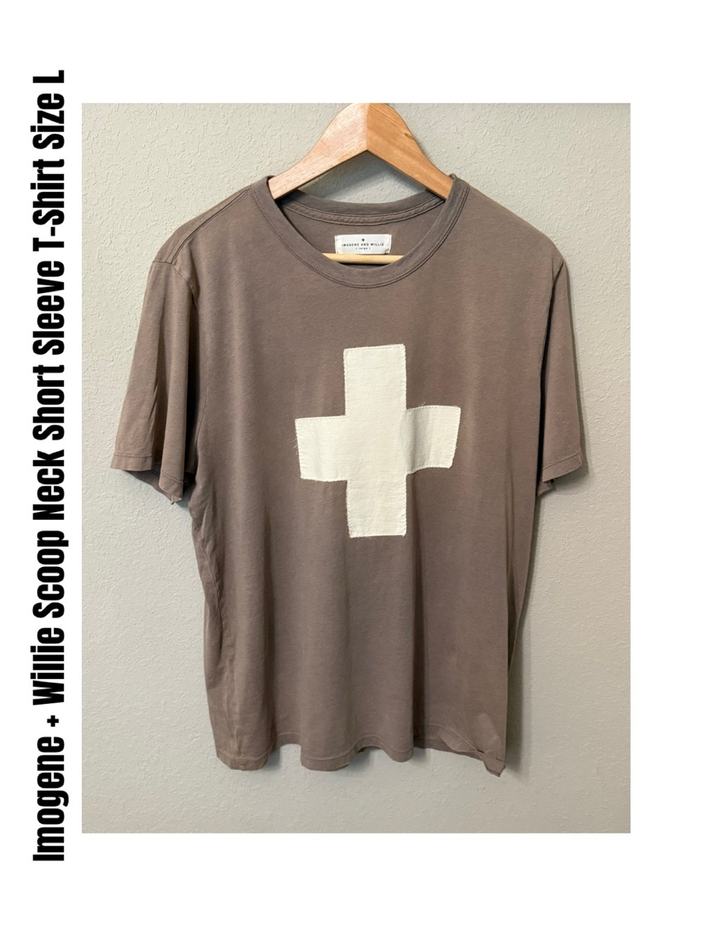 imogene + willie Short Sleeve Tee with White Cross Graphic Size L